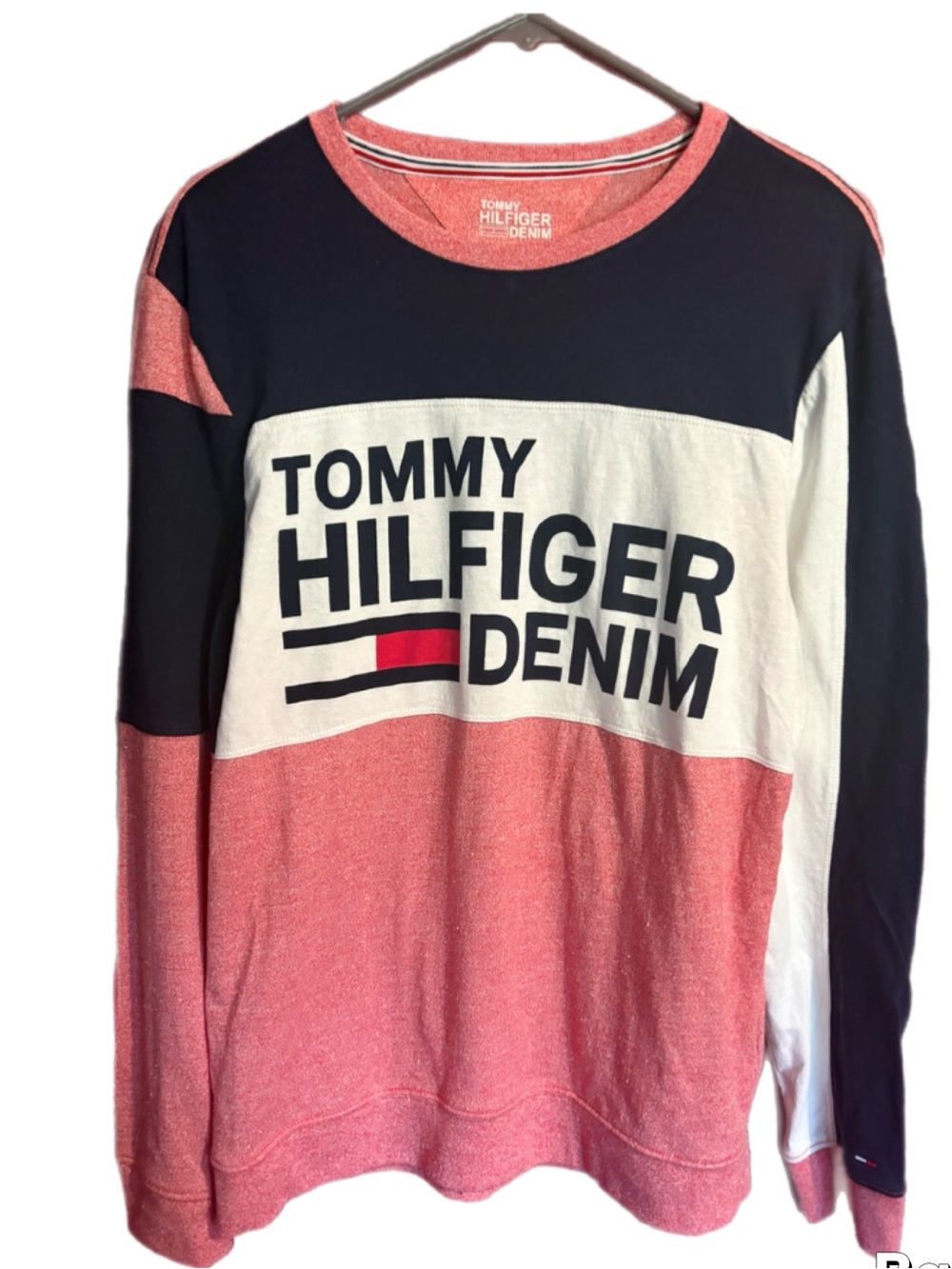 Tommy Hilfiger Colorblock Logo Long Sleeve Tee in Light Red, Navy & White